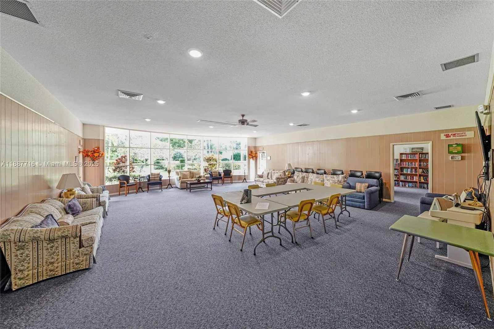 6731 Cypress Rd, #303