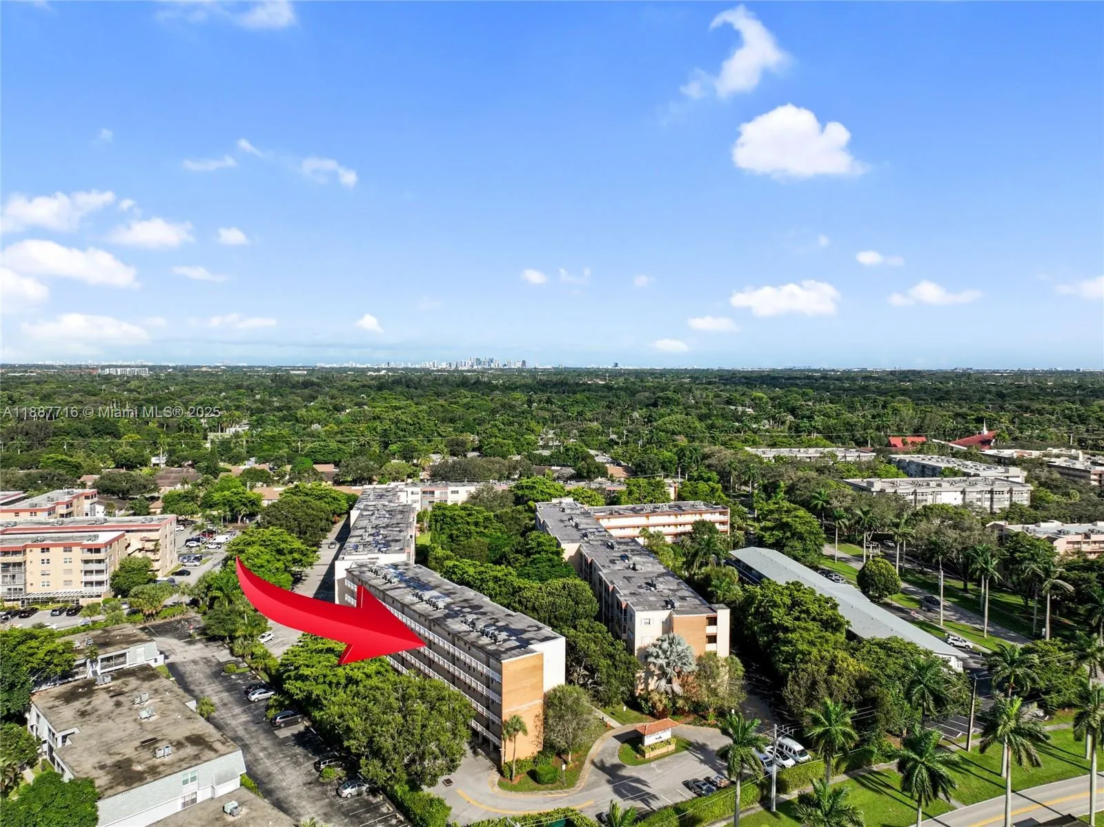 6731 Cypress Rd, #303