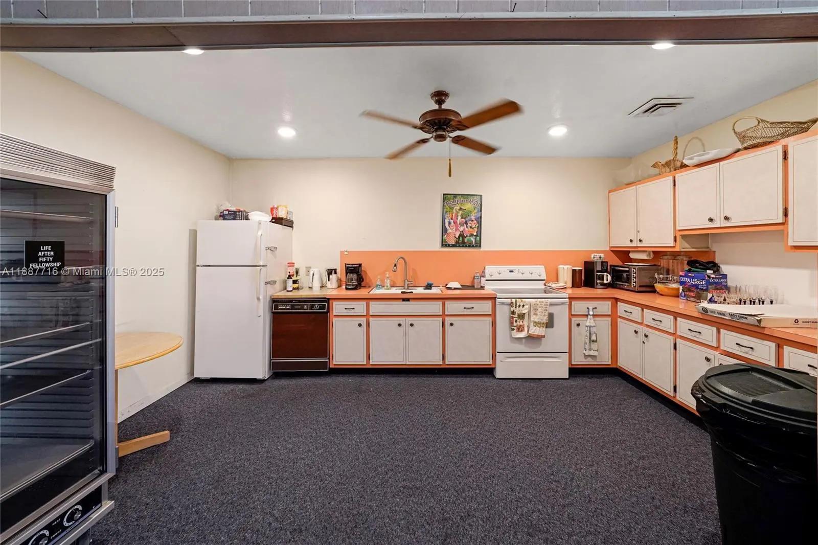 6731 Cypress Rd, #303