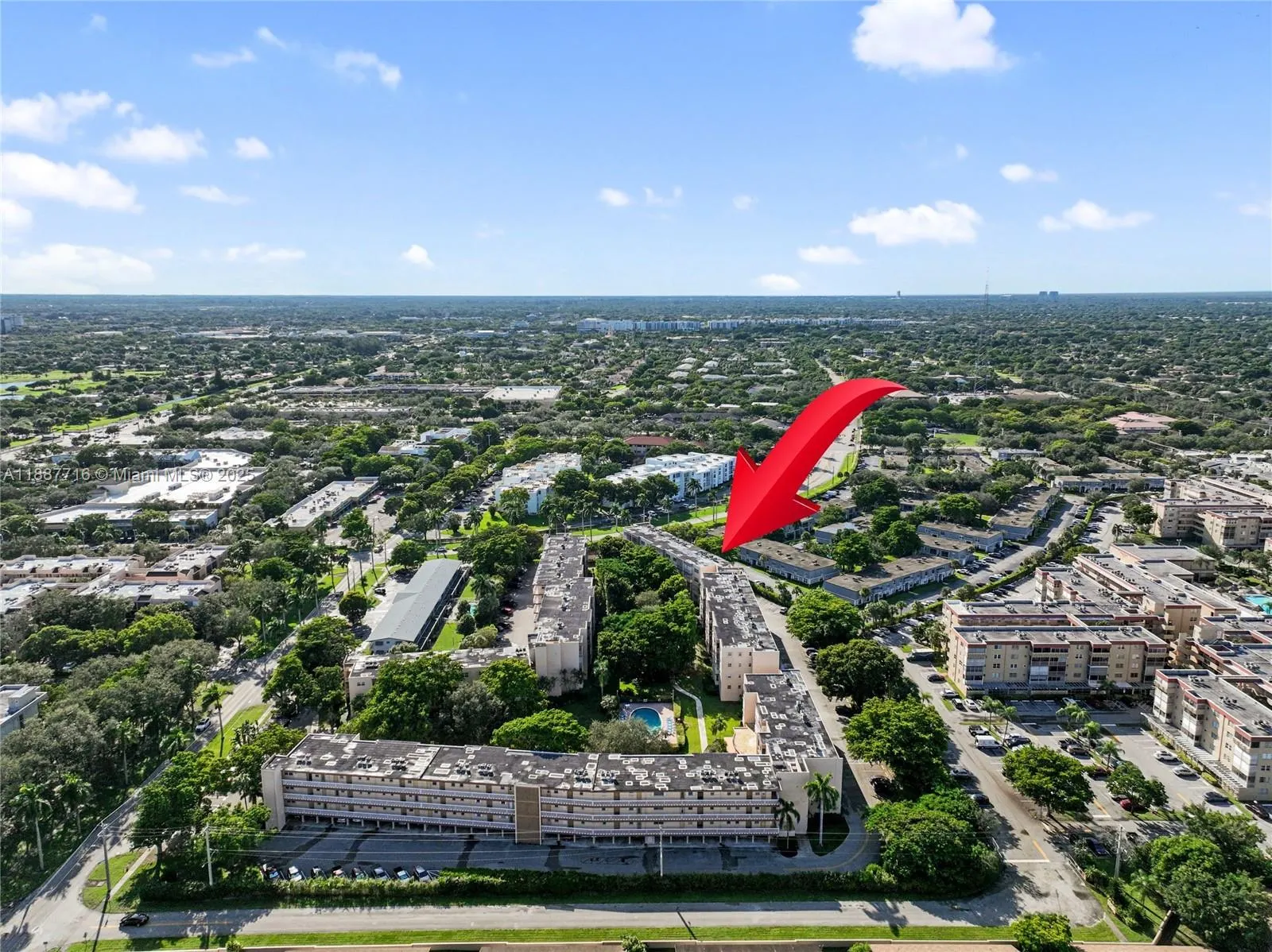 6731 Cypress Rd, #303