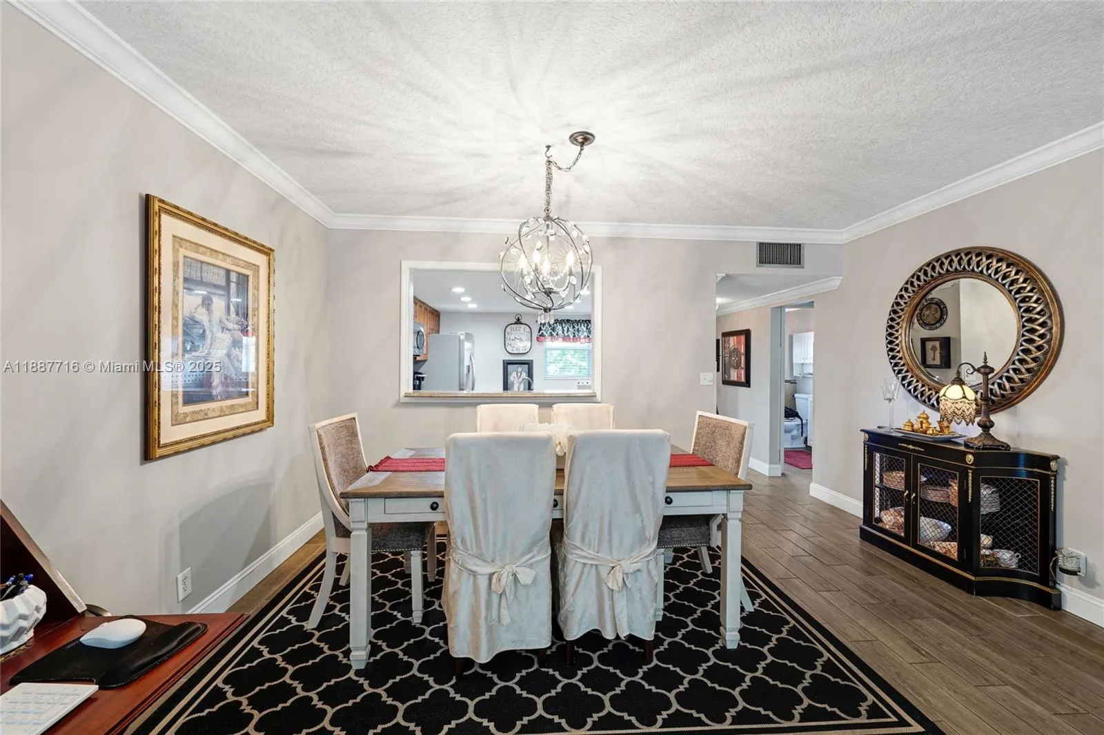 6731 Cypress Rd, #303