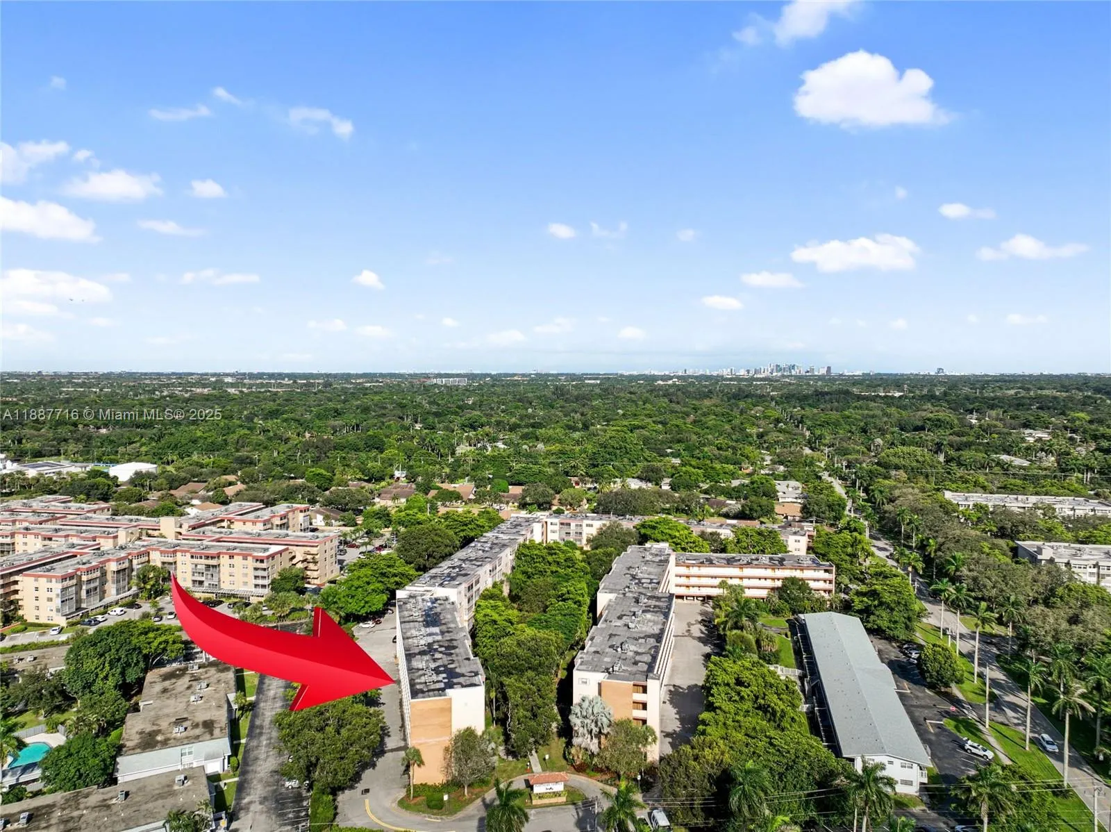 6731 Cypress Rd, #303