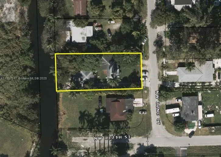 11712 NW 22nd Ct