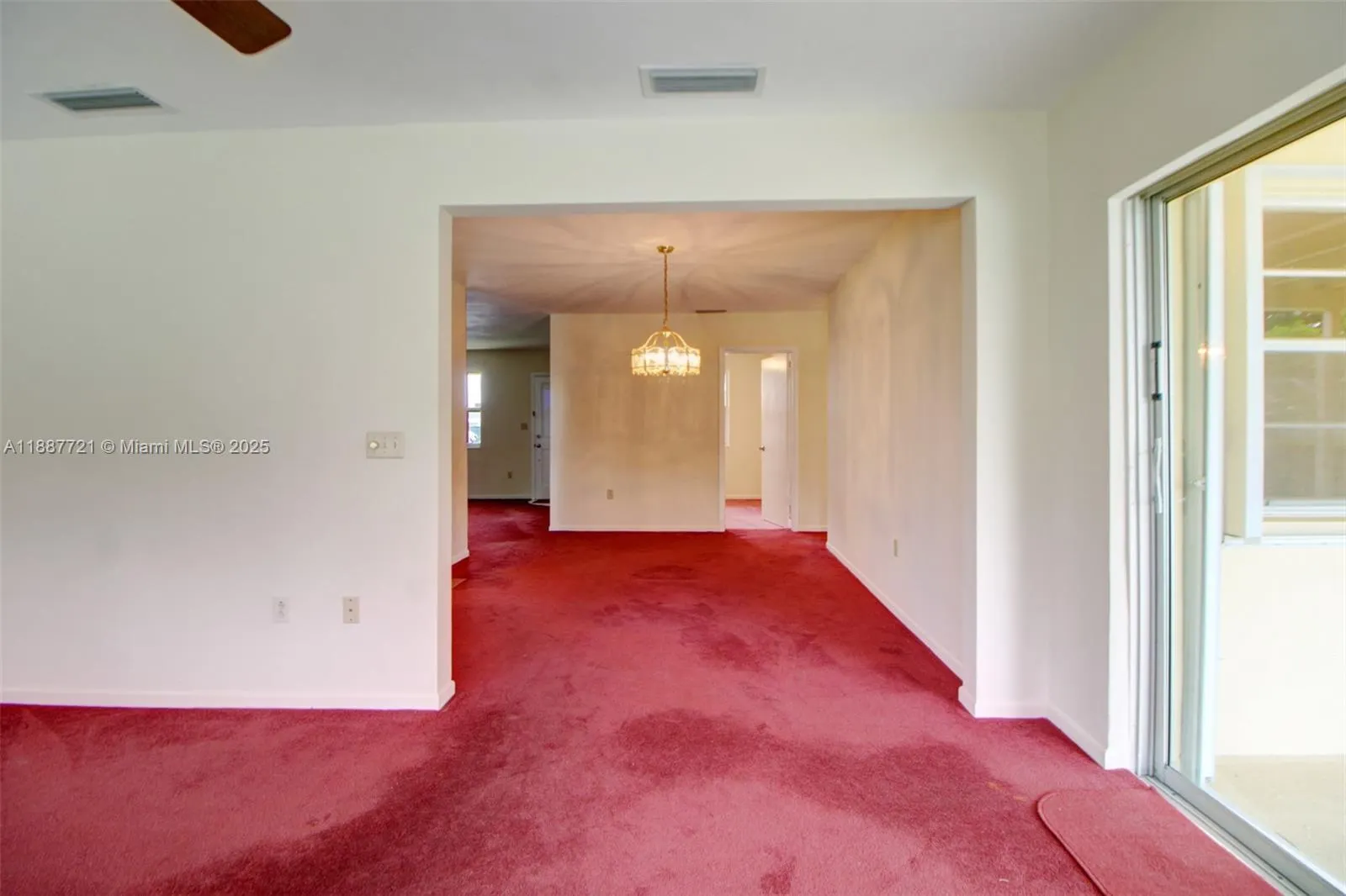 19550 Belview Dr