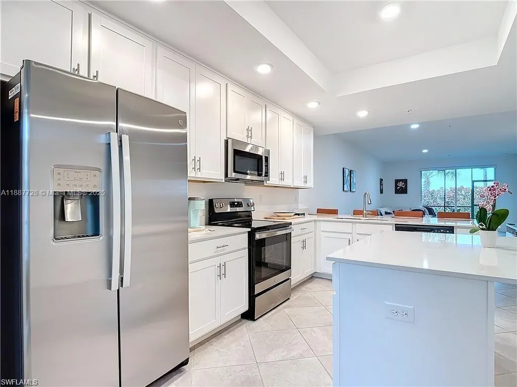 5453 Double Eagle Cir #3115