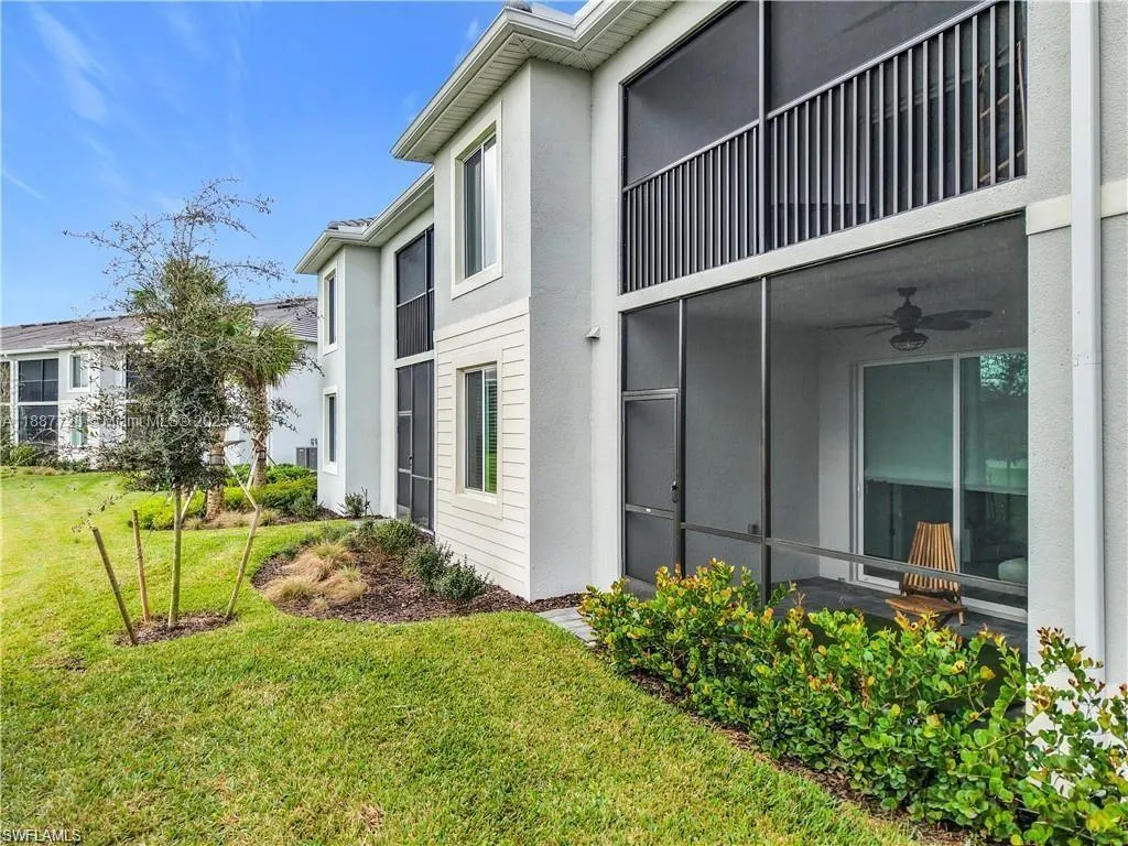 5453 Double Eagle Cir #3115