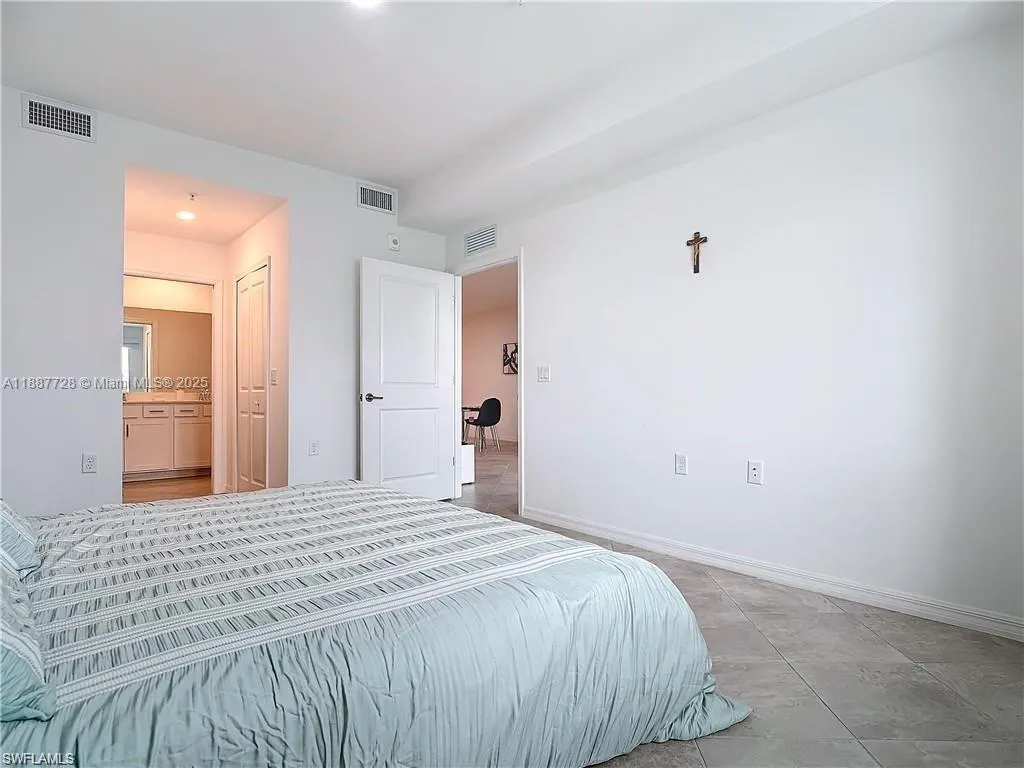 5453 Double Eagle Cir #3115