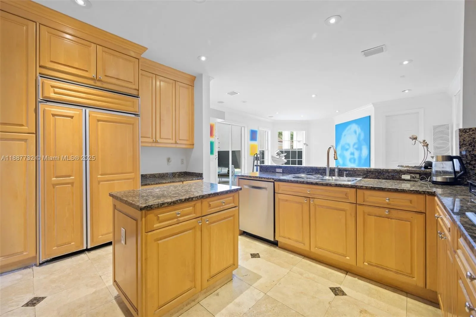 19460 39th Ct