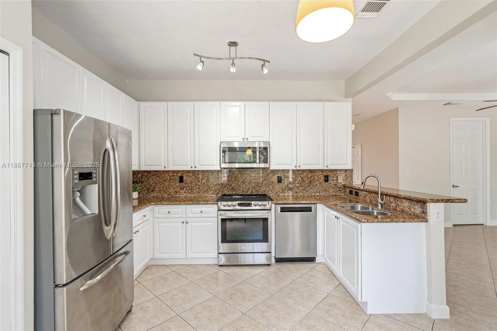 6423 SW 162nd Path, #N/A
