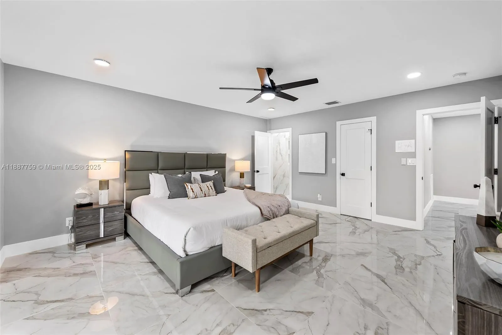 1030 SW 14th Ter, #0