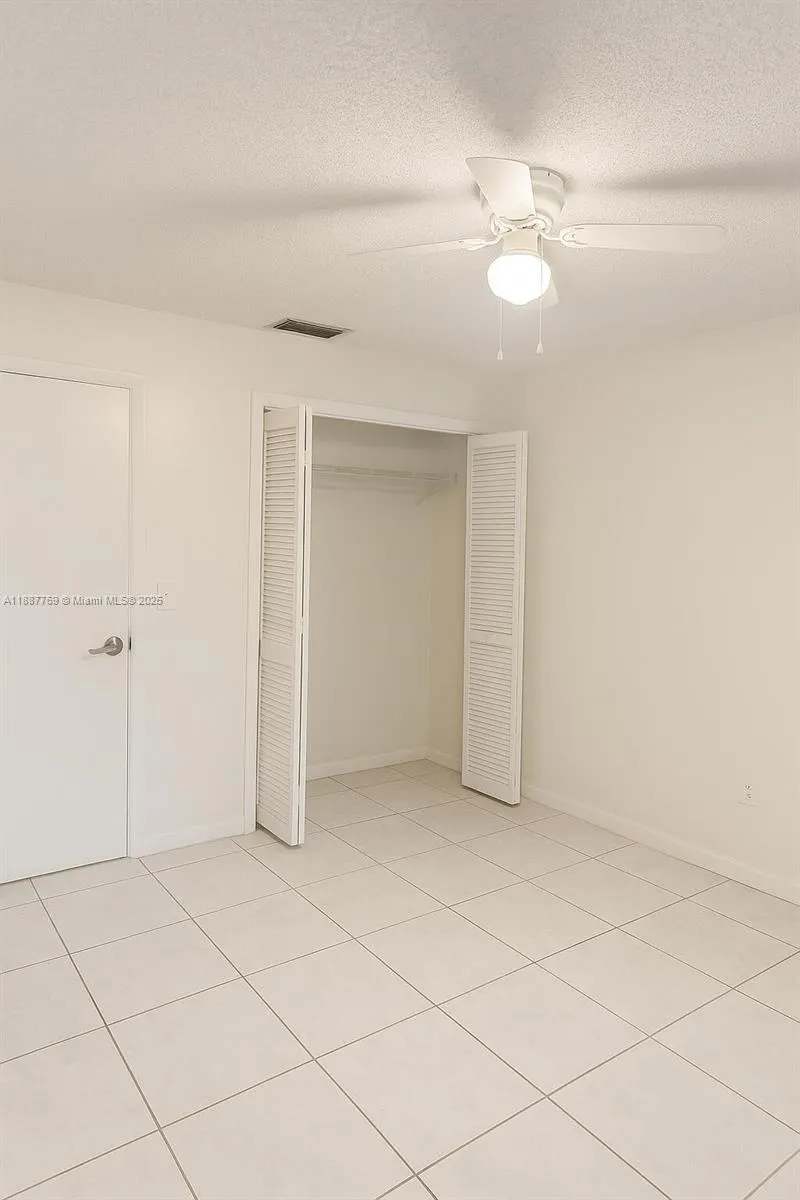 6822 SW 39th St, #14G