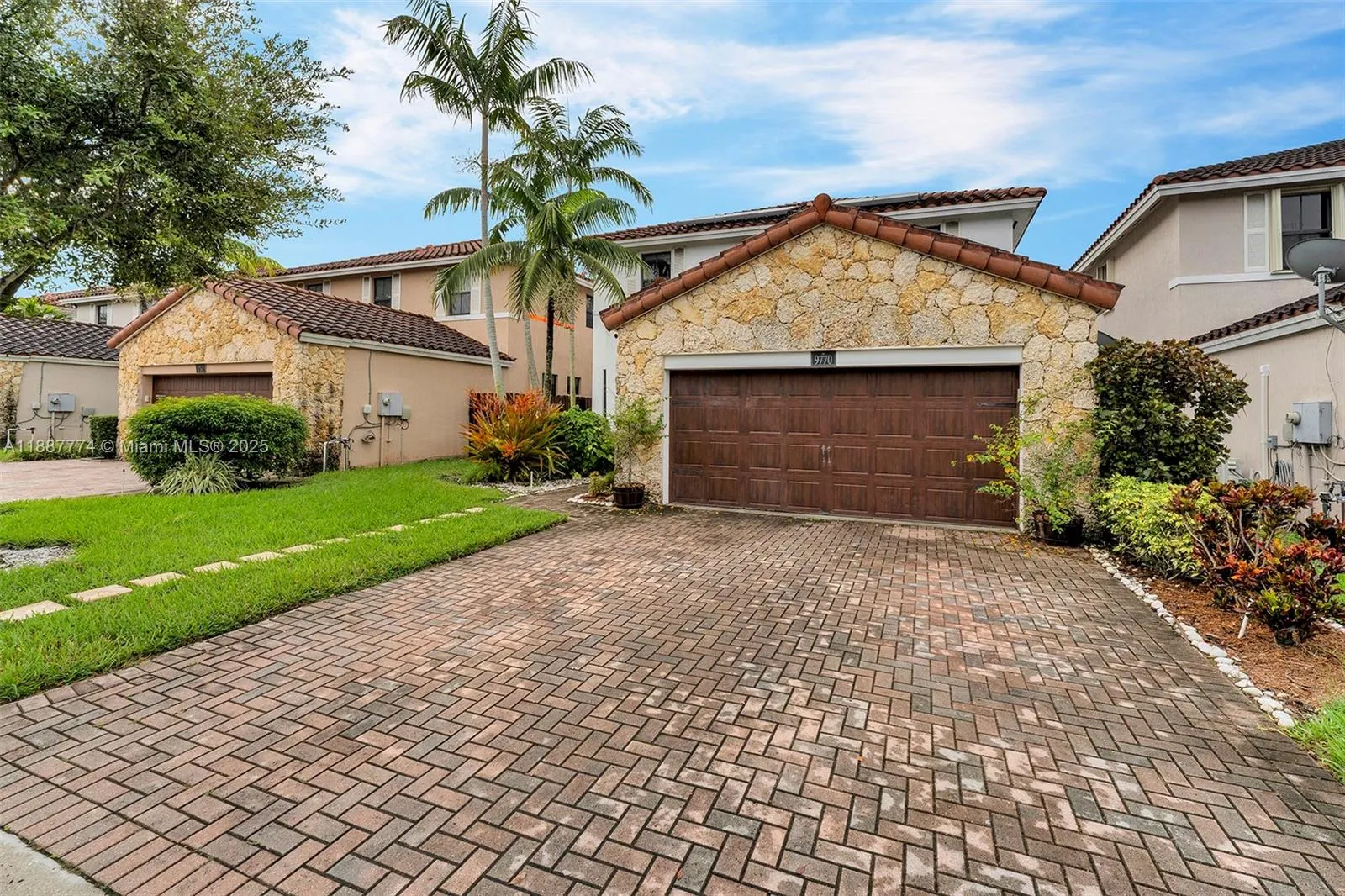 9770 NW 10th St, #9770