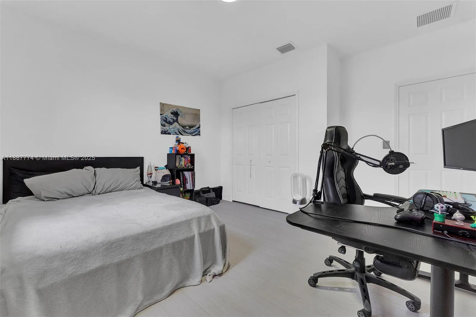 9770 NW 10th St, #9770