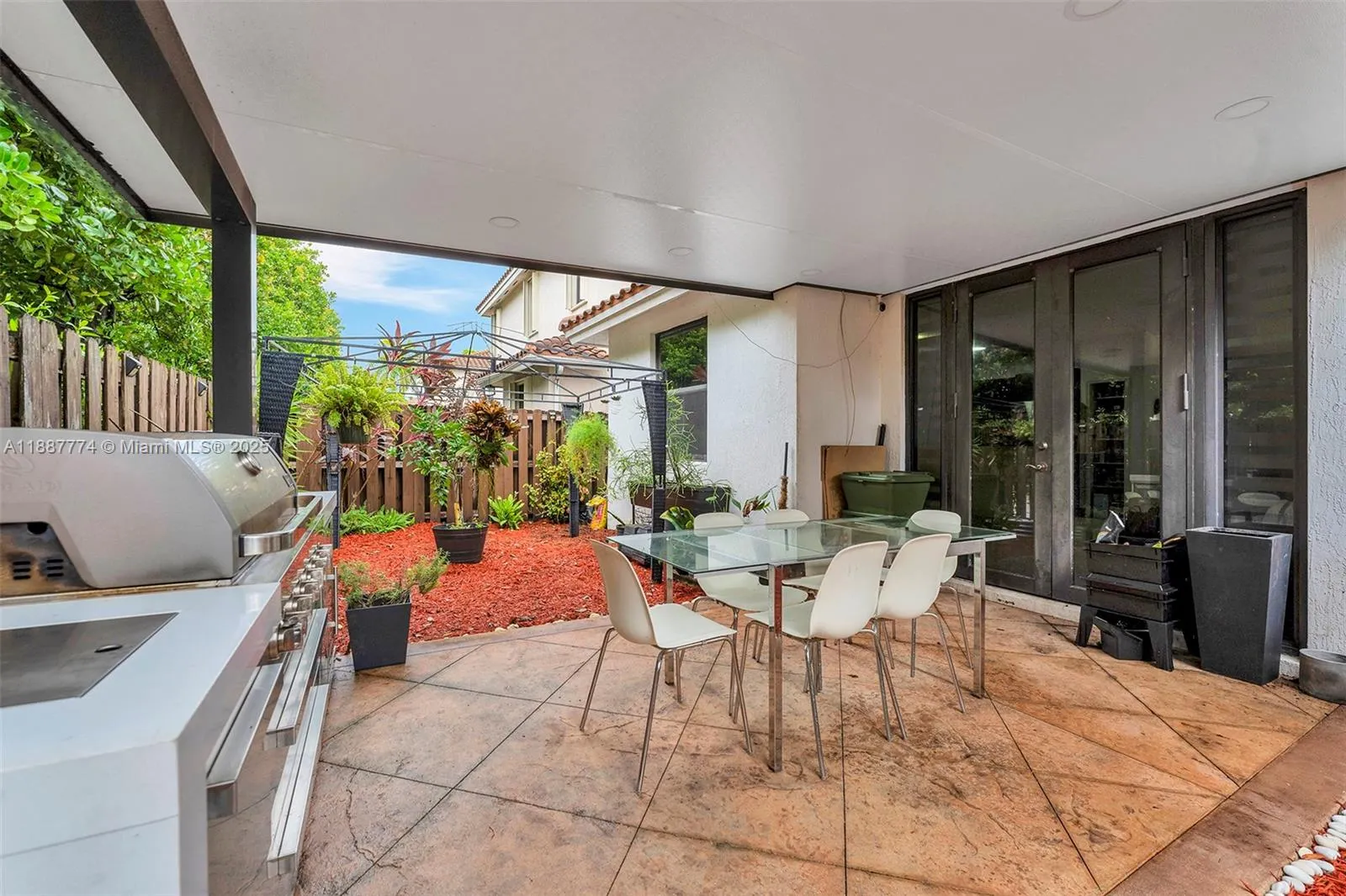 9770 NW 10th St, #9770