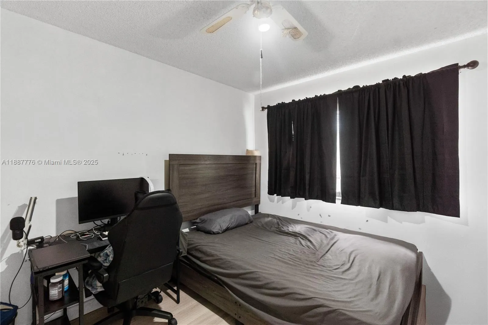 8033 NW 29th STREET