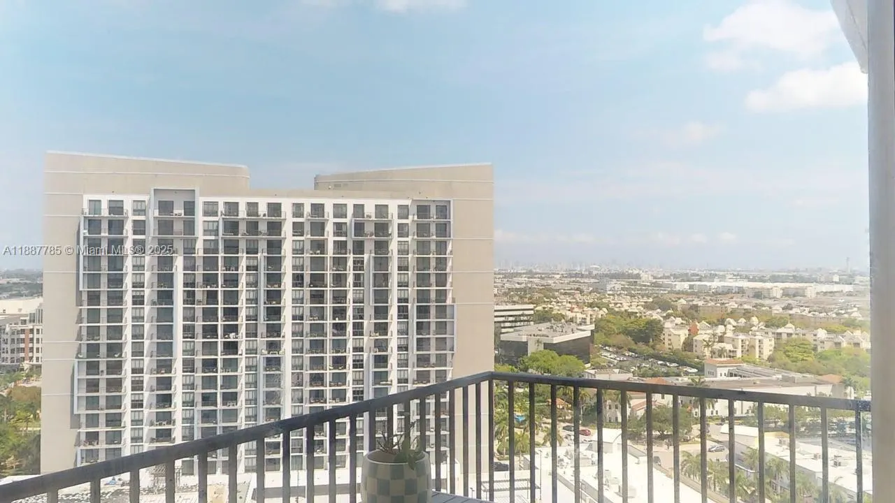 5300 Paseo Blvd, #1607