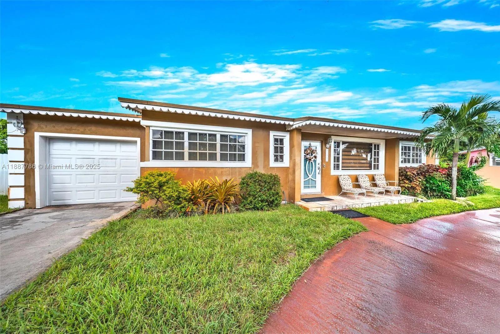 3825 NW 193rd Ter