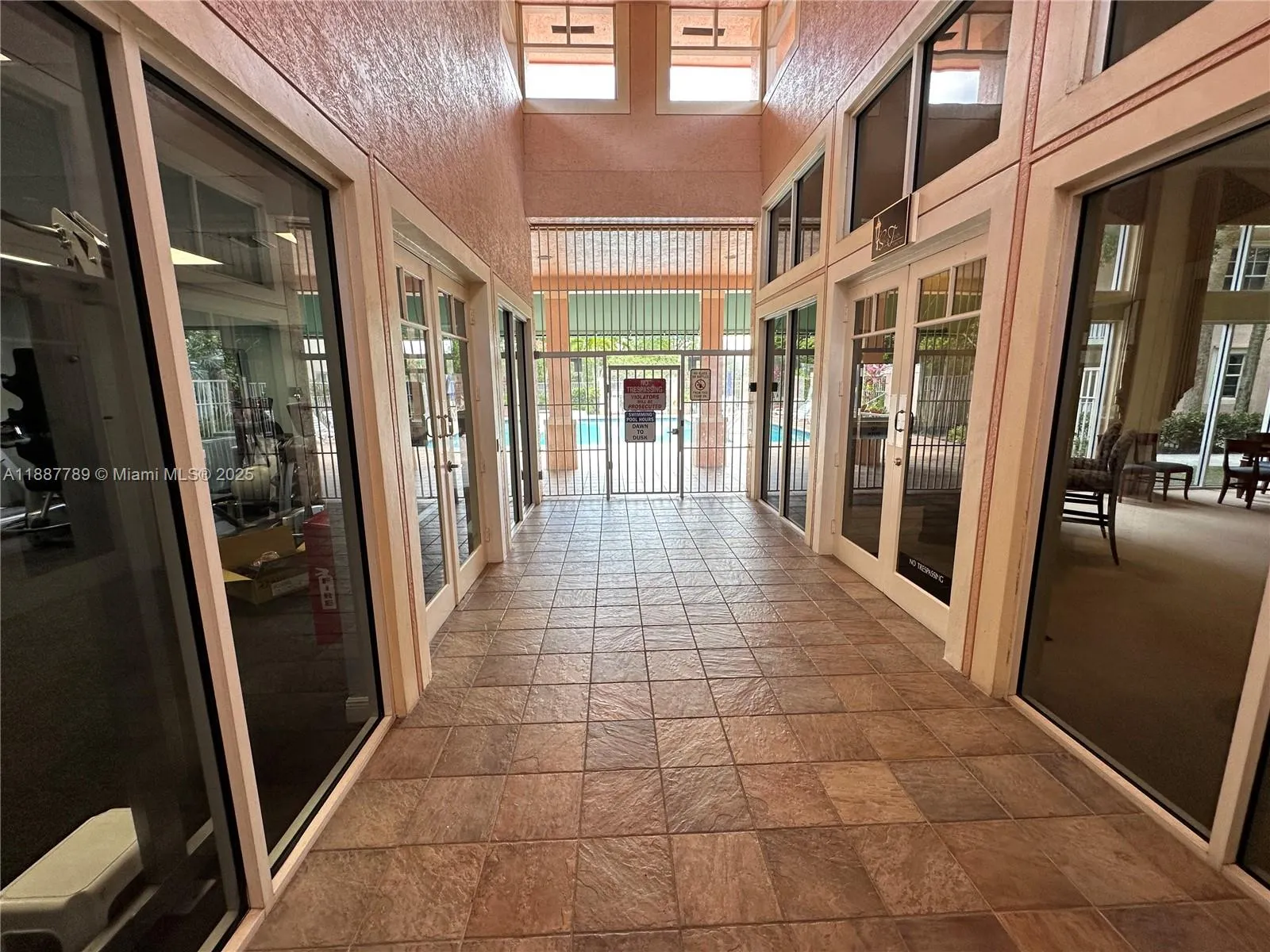 1200 Town Center Dr, #217
