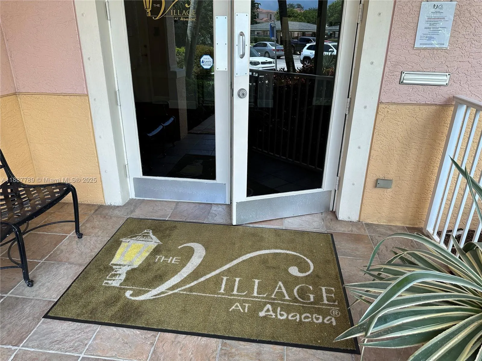 1200 Town Center Dr, #217