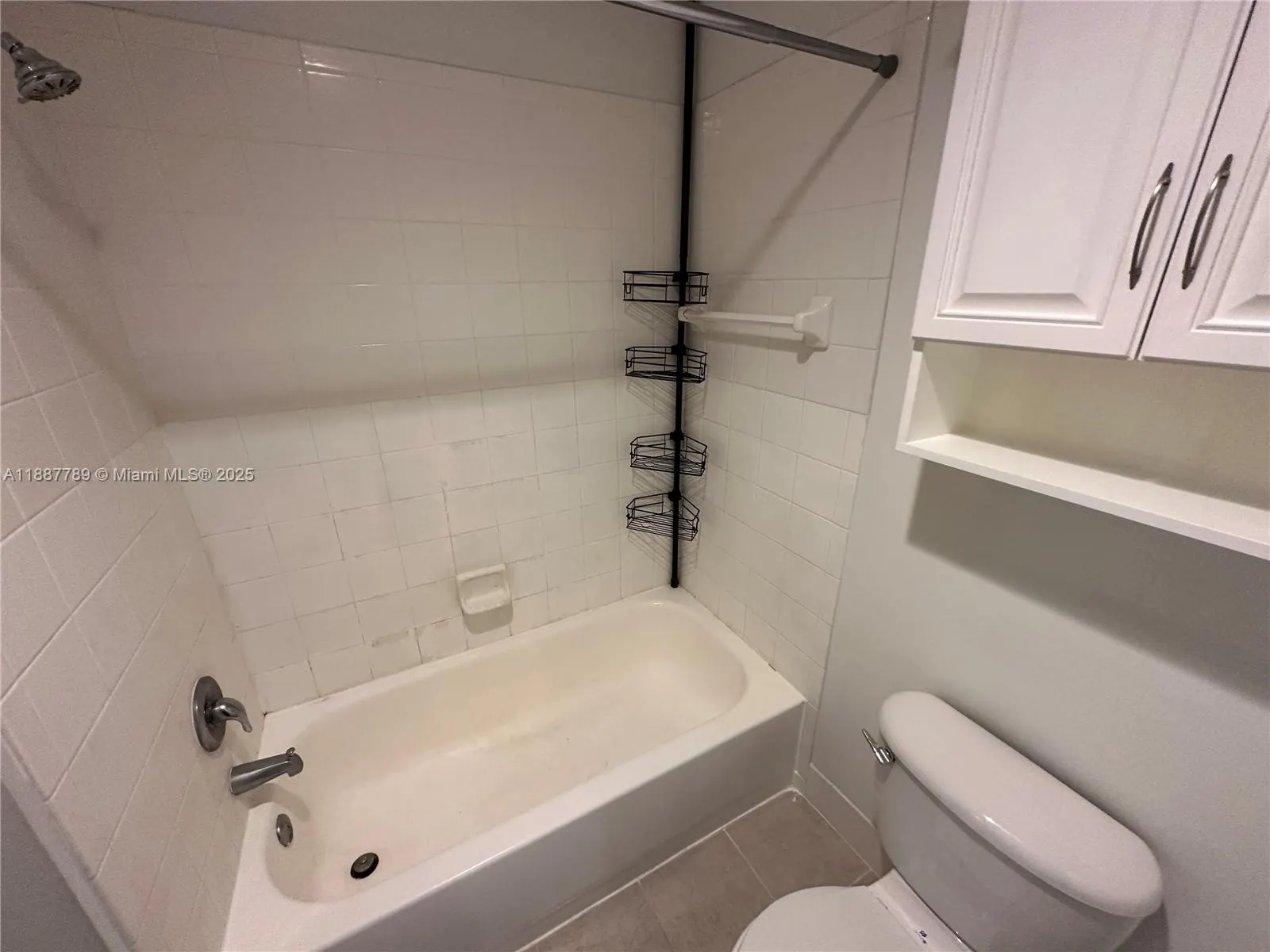 1200 Town Center Dr, #217