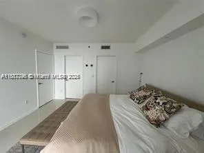 465 Brickell Ave, #3202