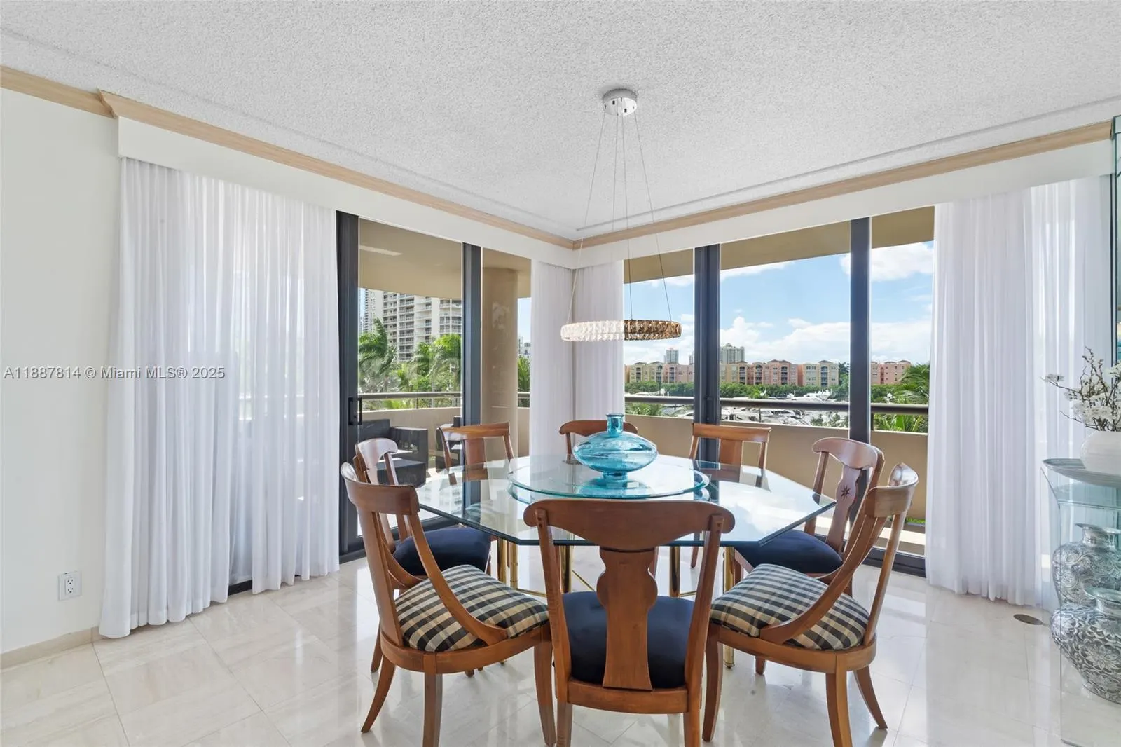 19667 Turnberry Way, #3D