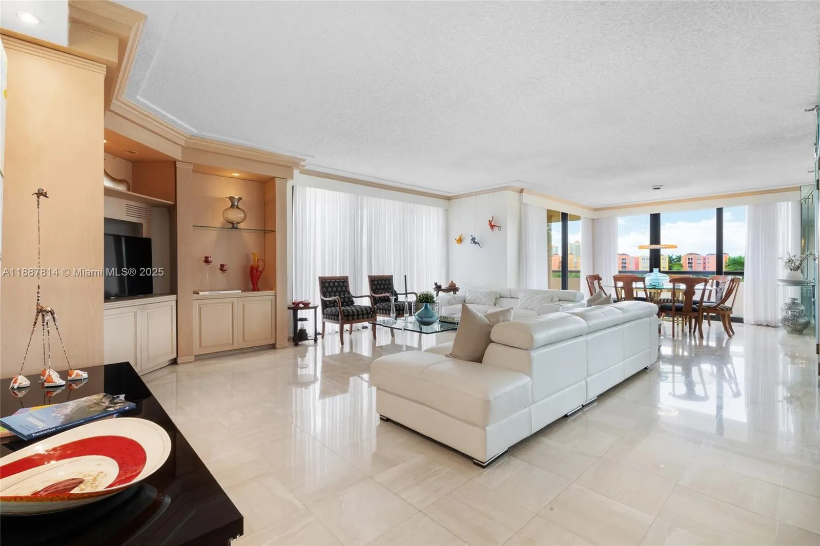 19667 Turnberry Way, #3D