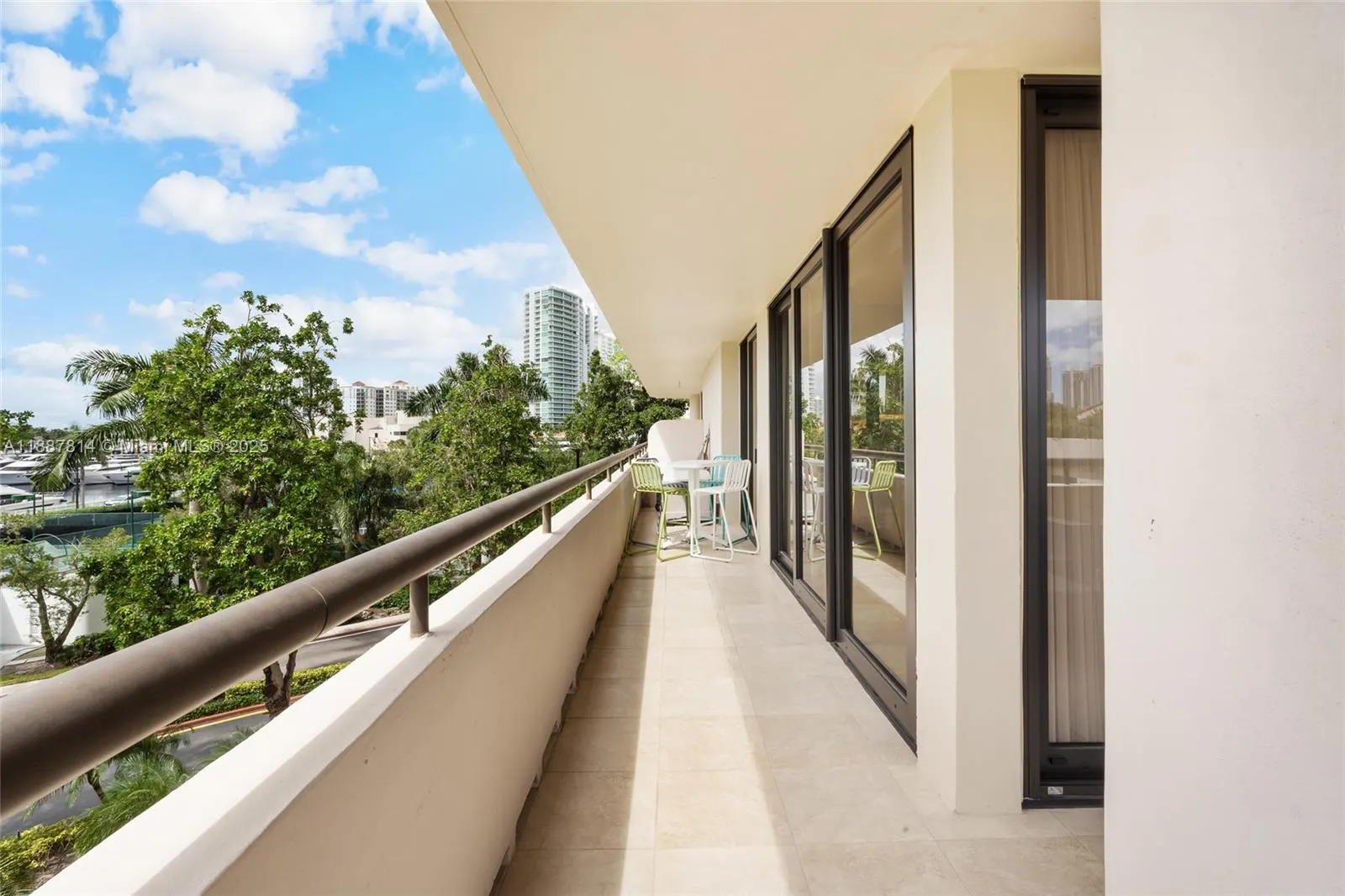 19667 Turnberry Way, #3D