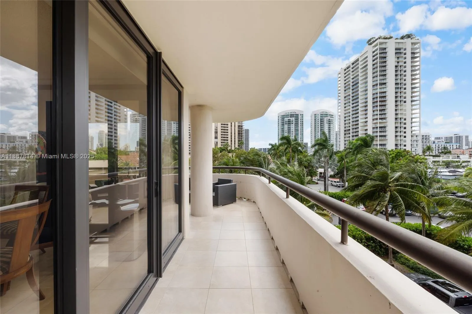 19667 Turnberry Way, #3D