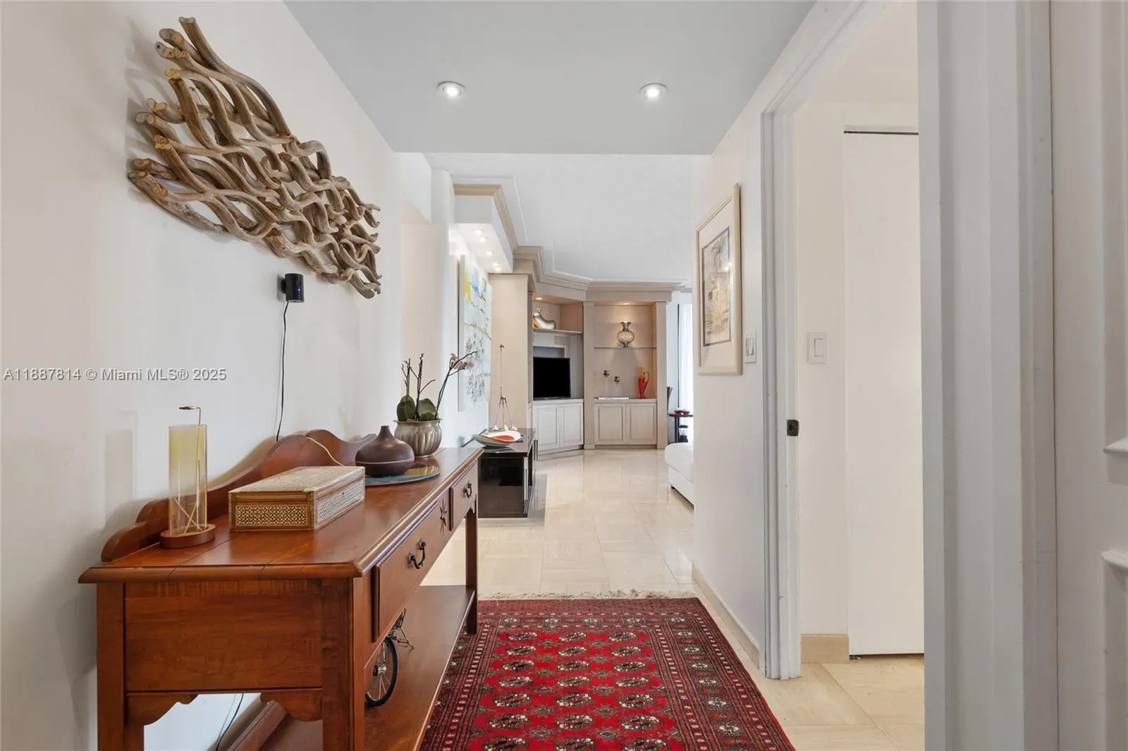 19667 Turnberry Way, #3D