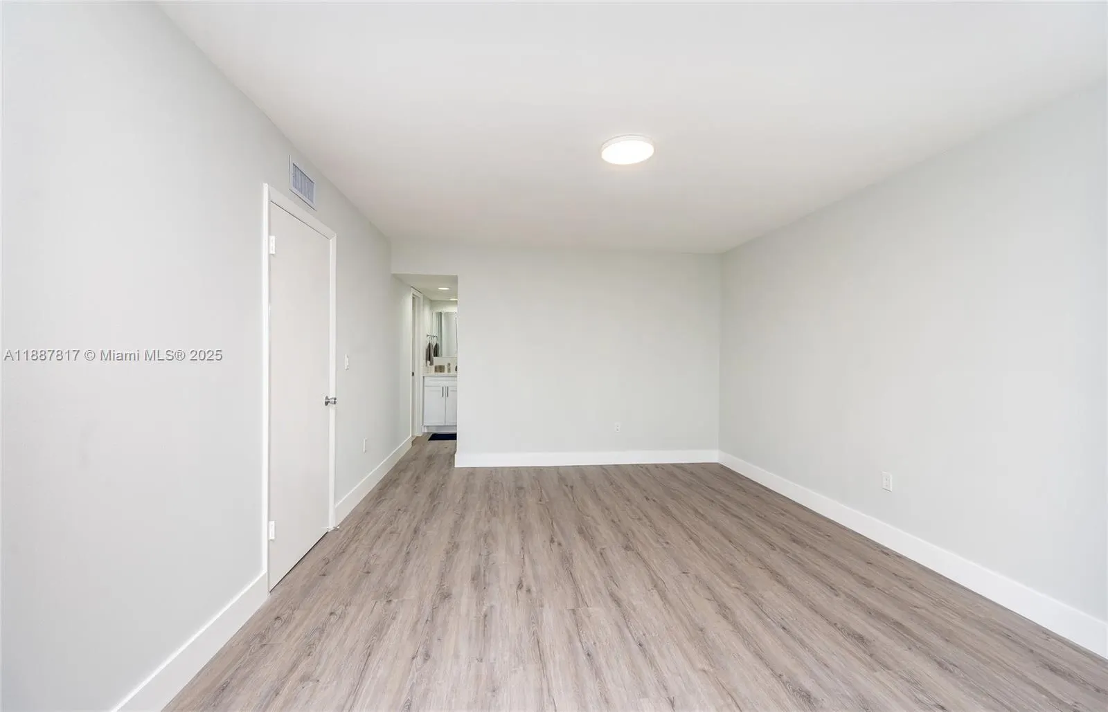 802 NW 87th Ave, #216