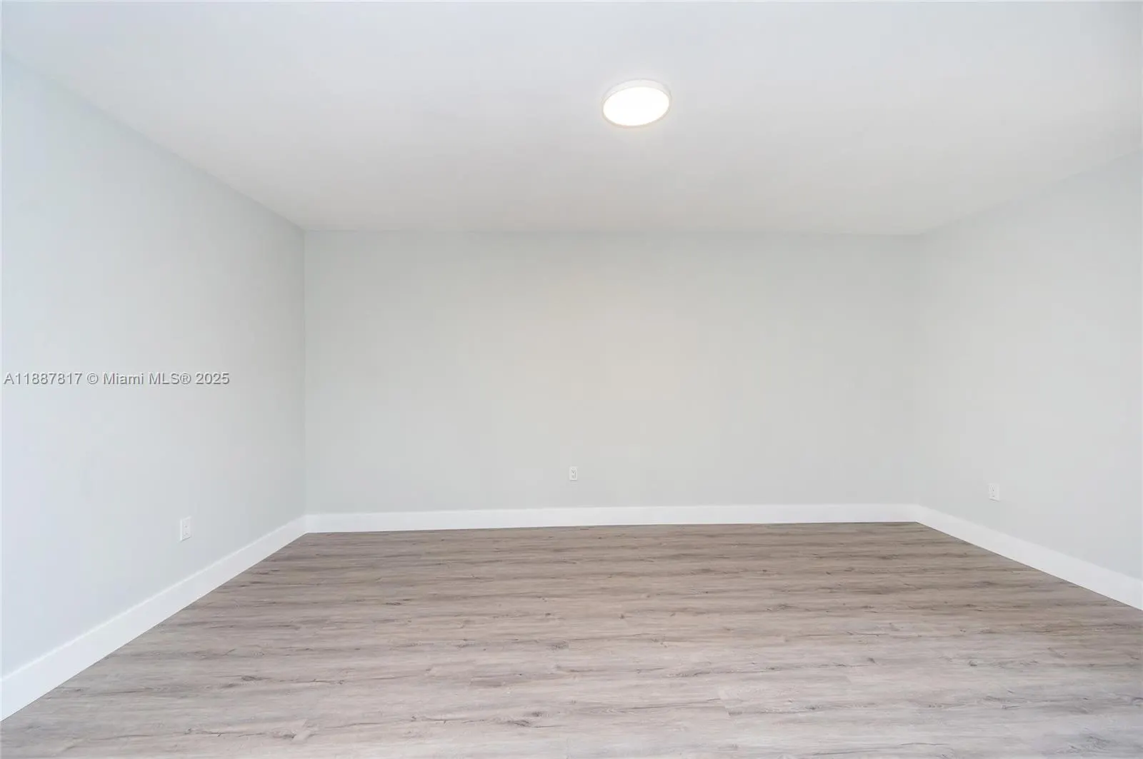 802 NW 87th Ave, #216