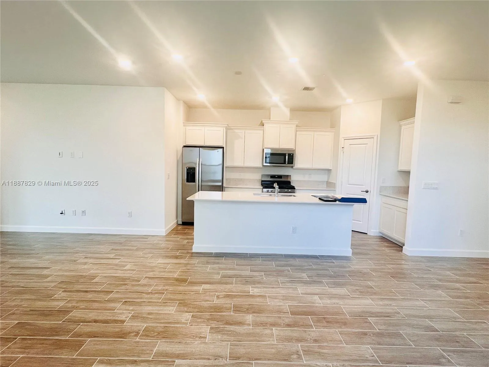 1391 Tangled Orchard Trce, #1391
