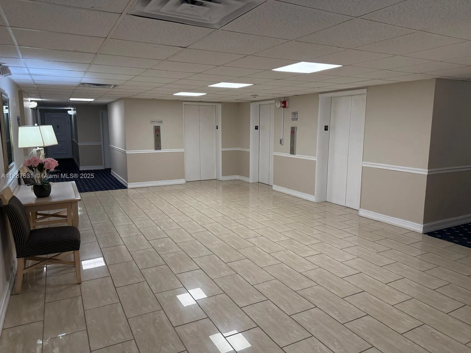 5005 Collins Ave, #1525