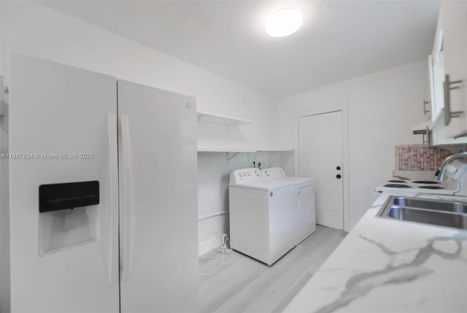 1250 NW 43rd St