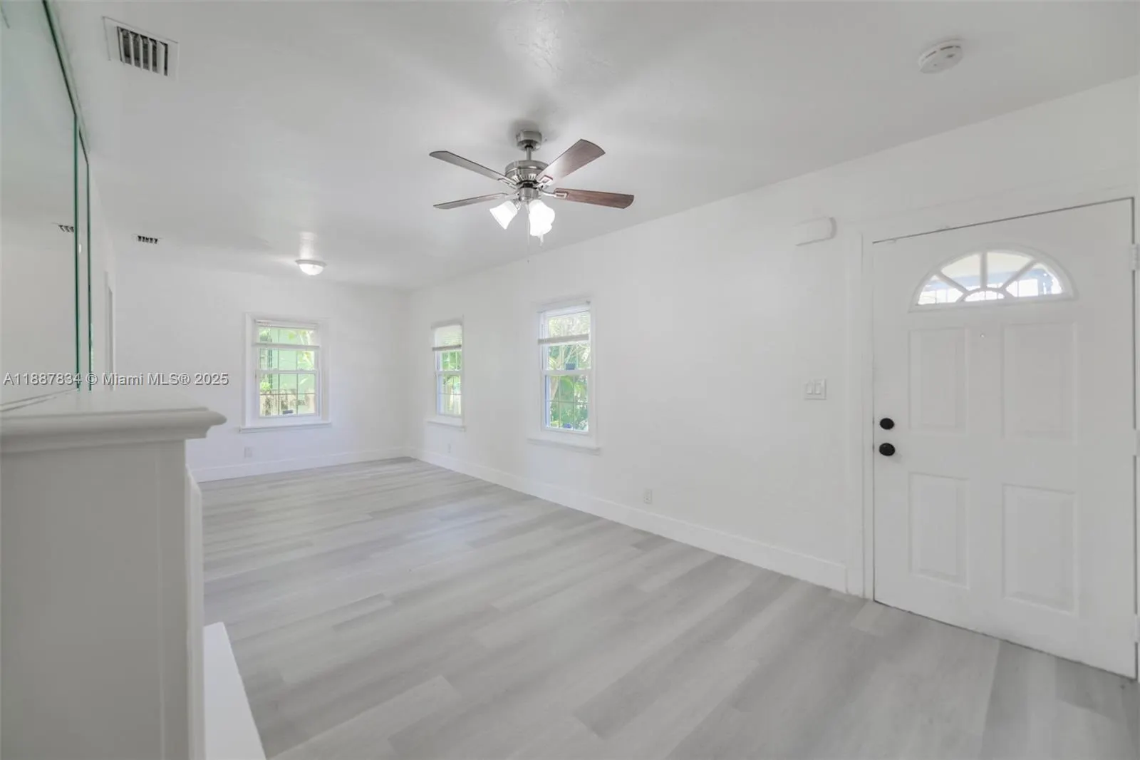 1250 NW 43rd St