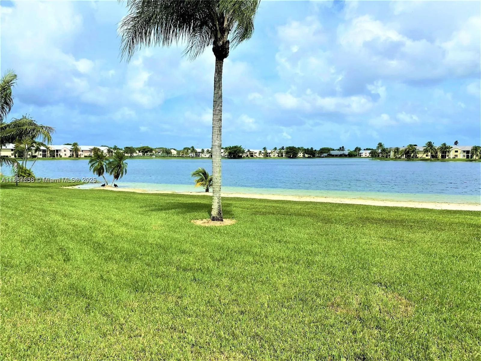 840 Independence Dr, #840F