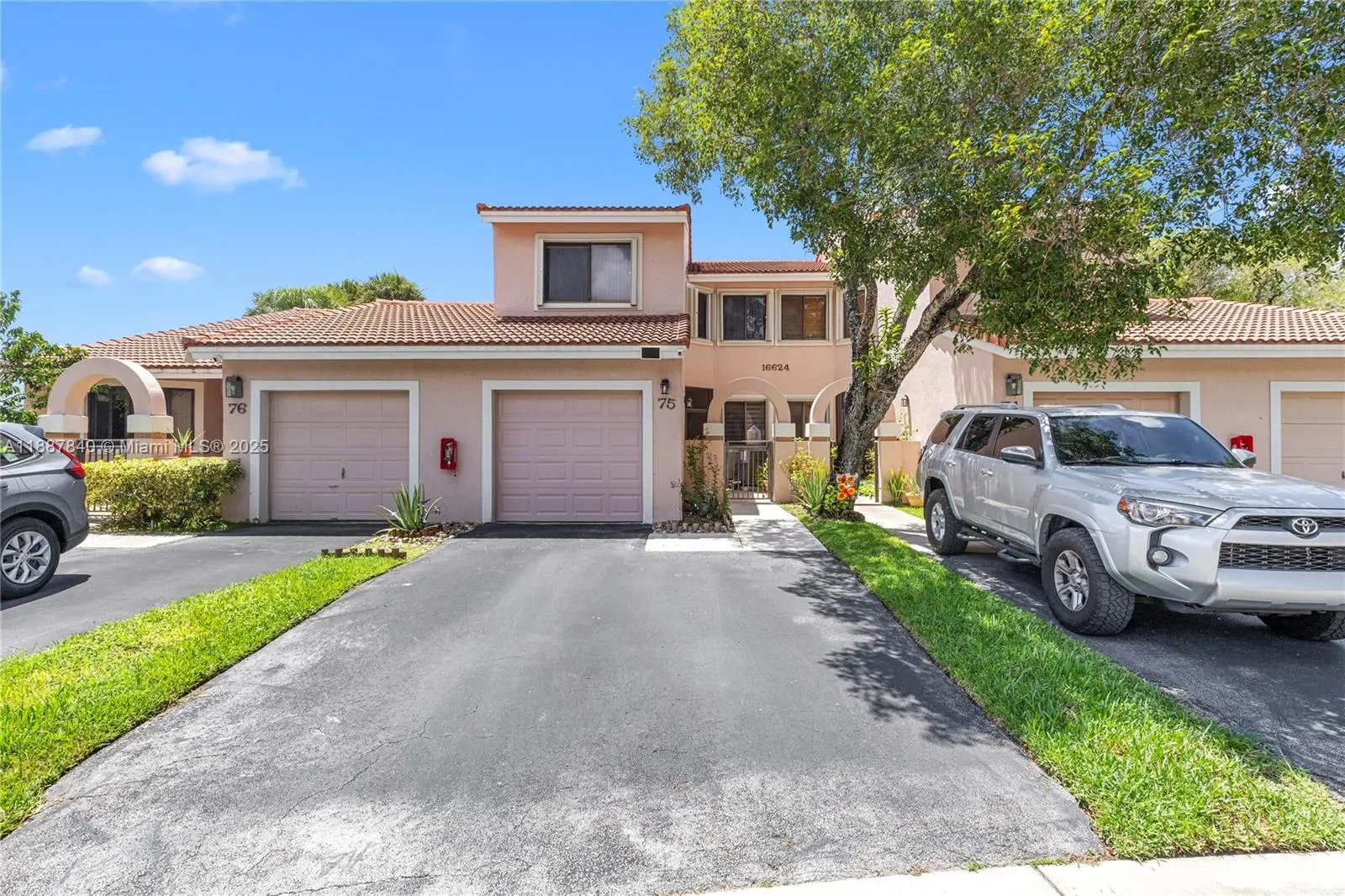 16624 Greens Edge Cir, #75