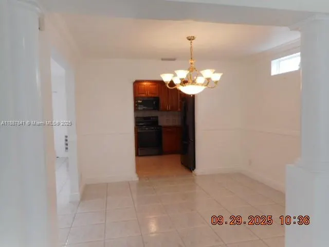 9351 NW 35th Pl