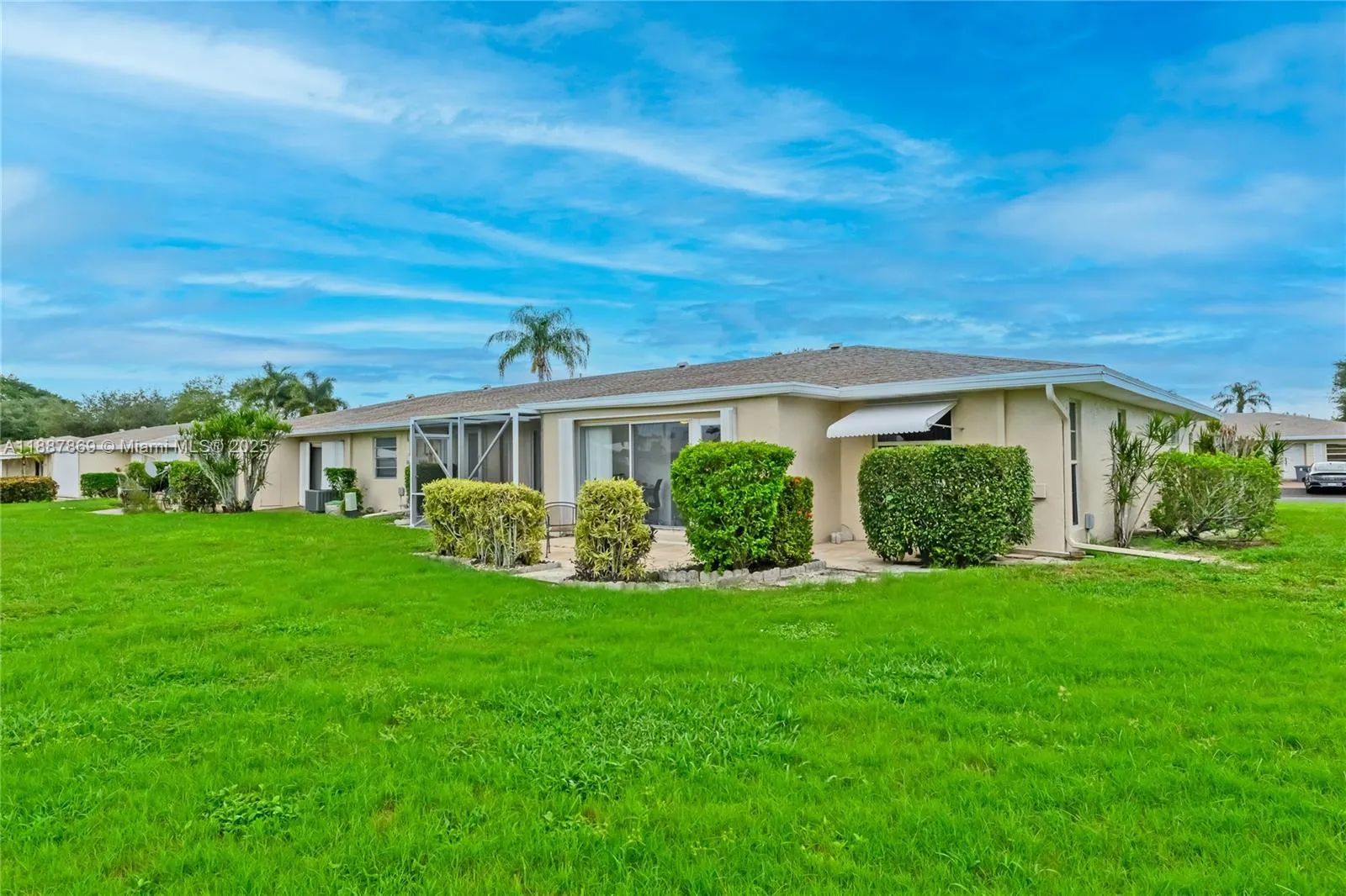 8809 Belle Aire Dr, #8809