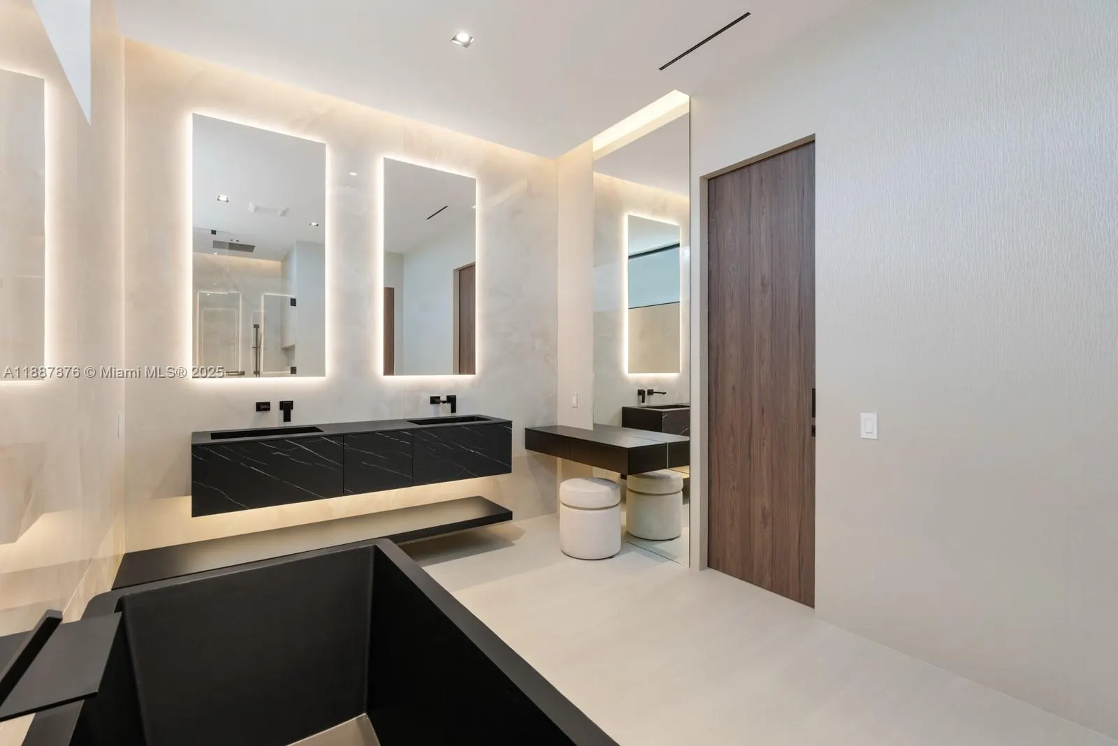 13225 Arch Creek Terr
