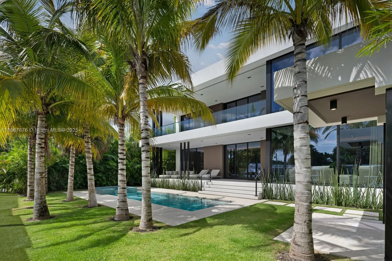 13225 Arch Creek Terr