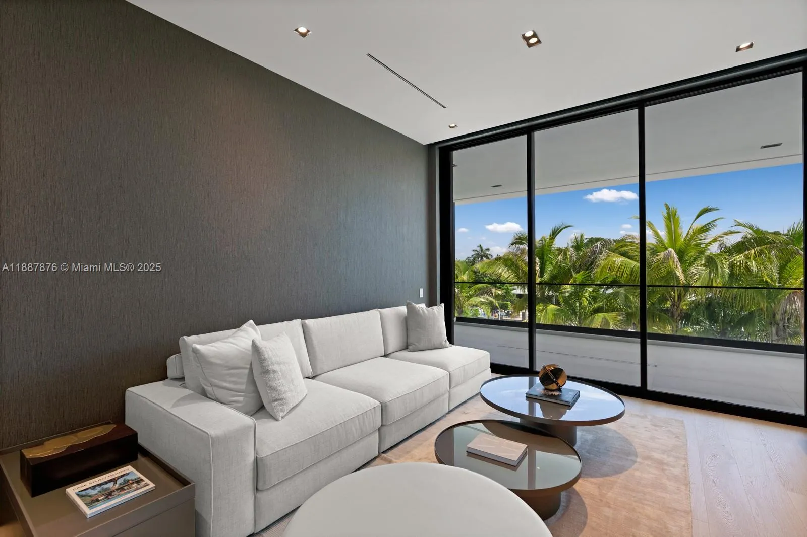 13225 Arch Creek Terr