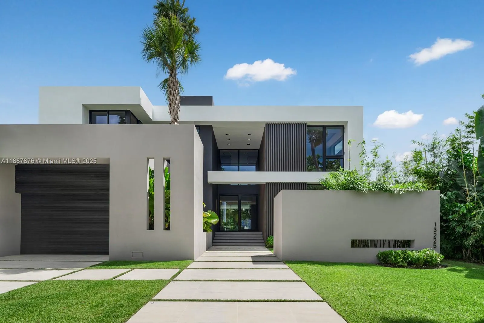 13225 Arch Creek Terr