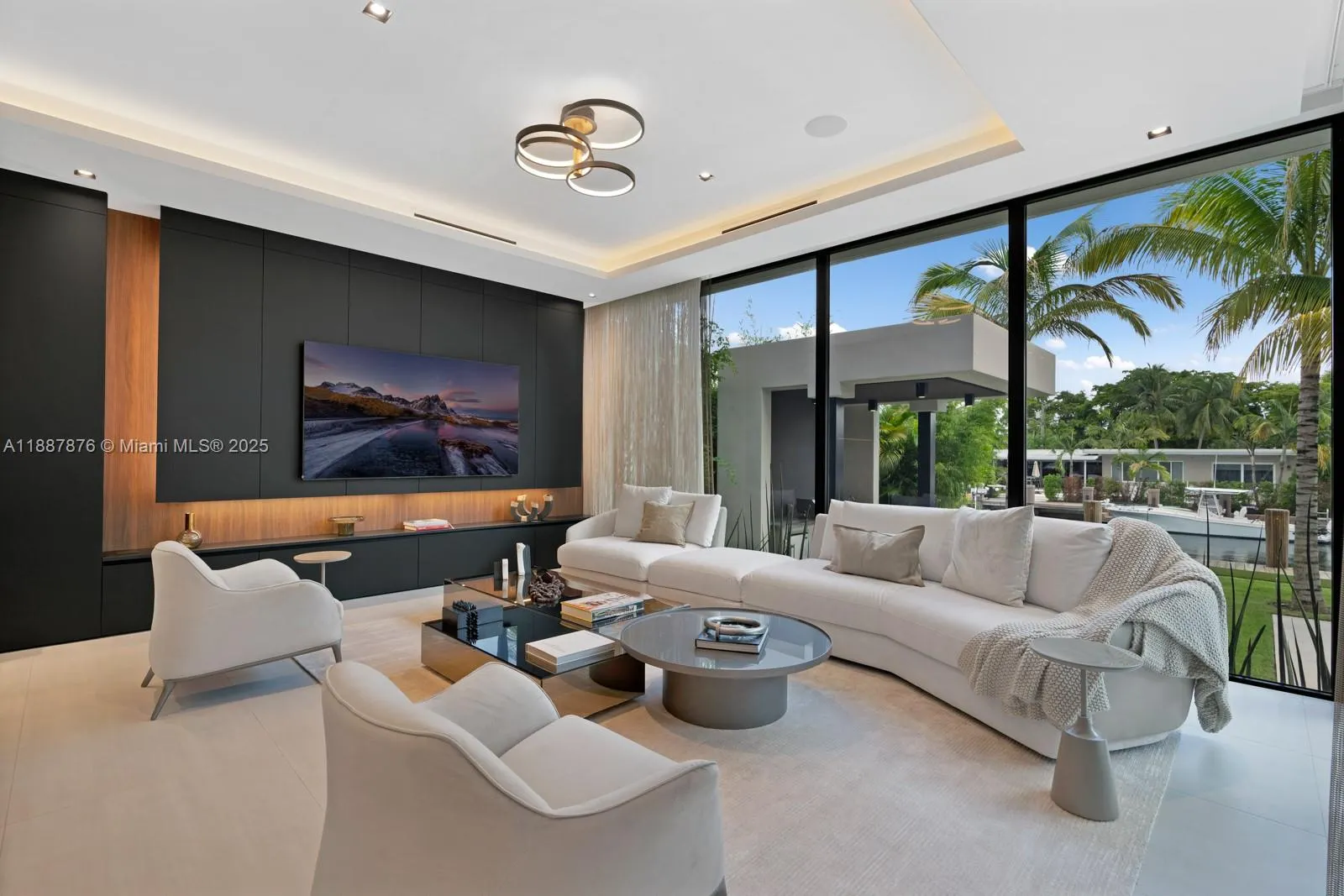 13225 Arch Creek Terr
