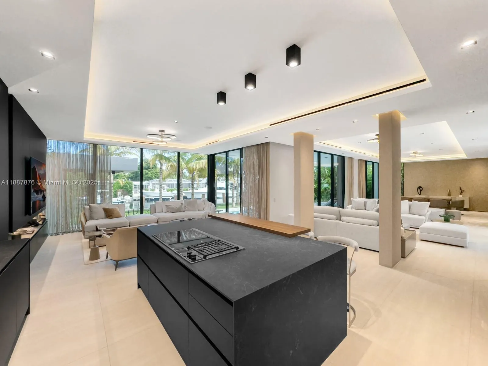13225 Arch Creek Terr