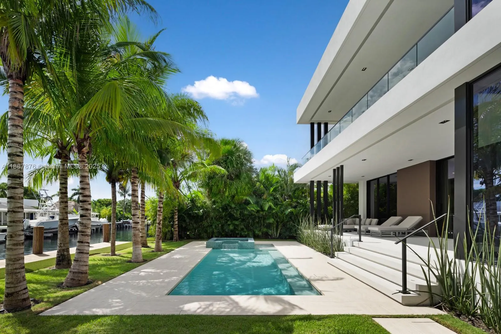 13225 Arch Creek Terr