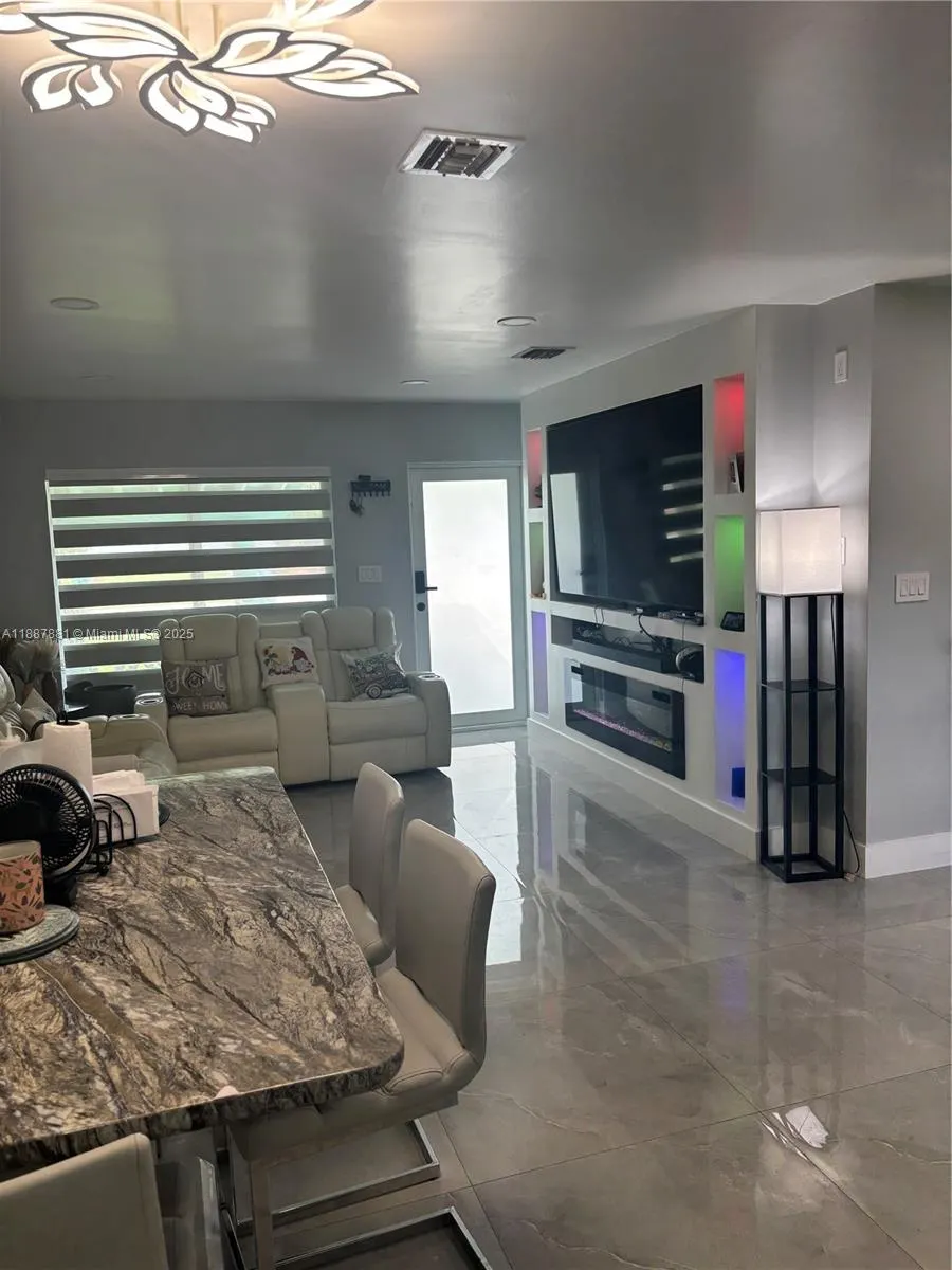 14500 SW 289th St