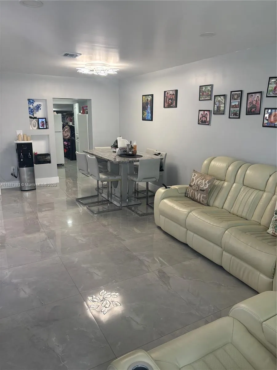 14500 SW 289th St