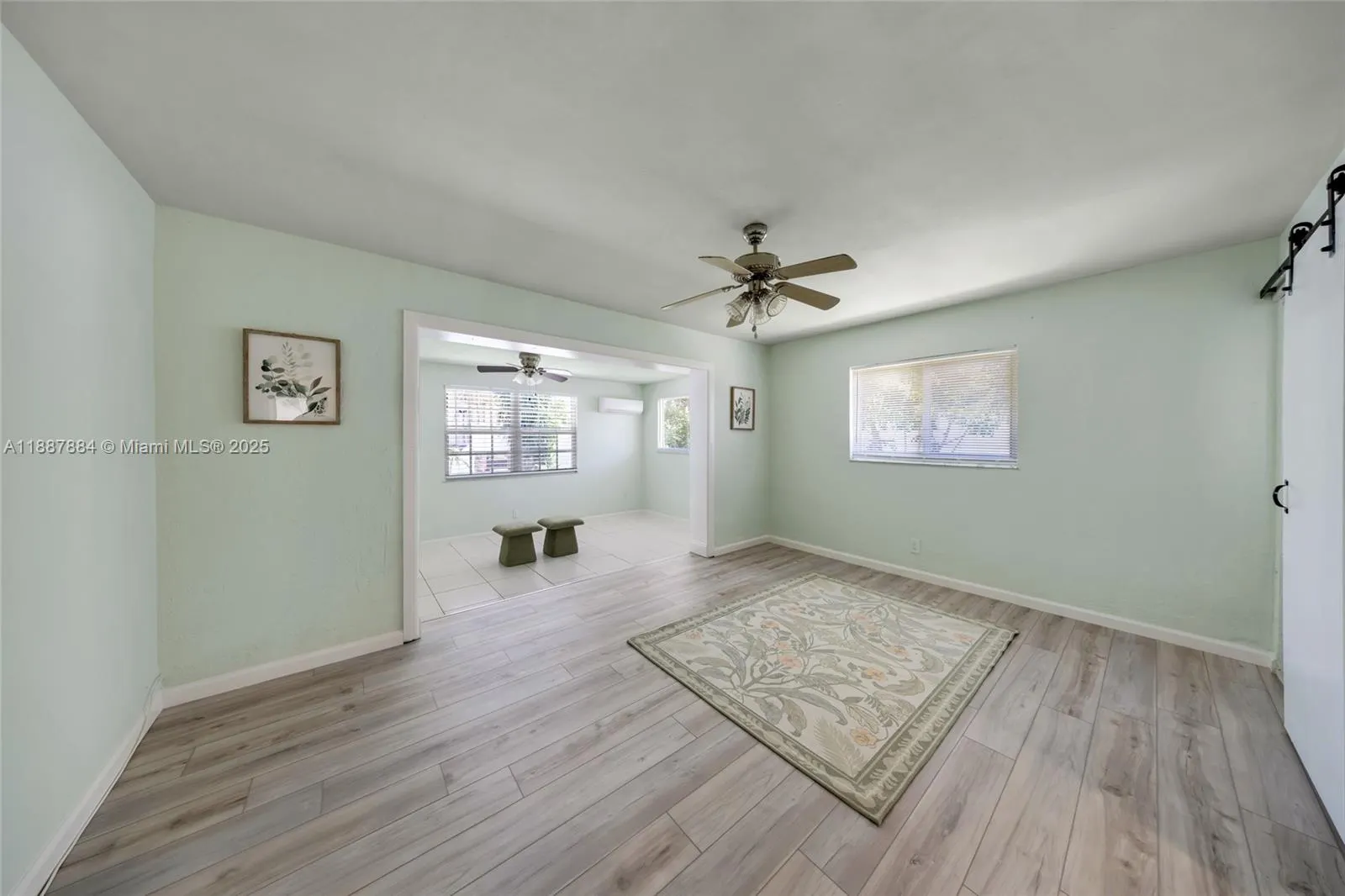 1320 NE 27th Ave